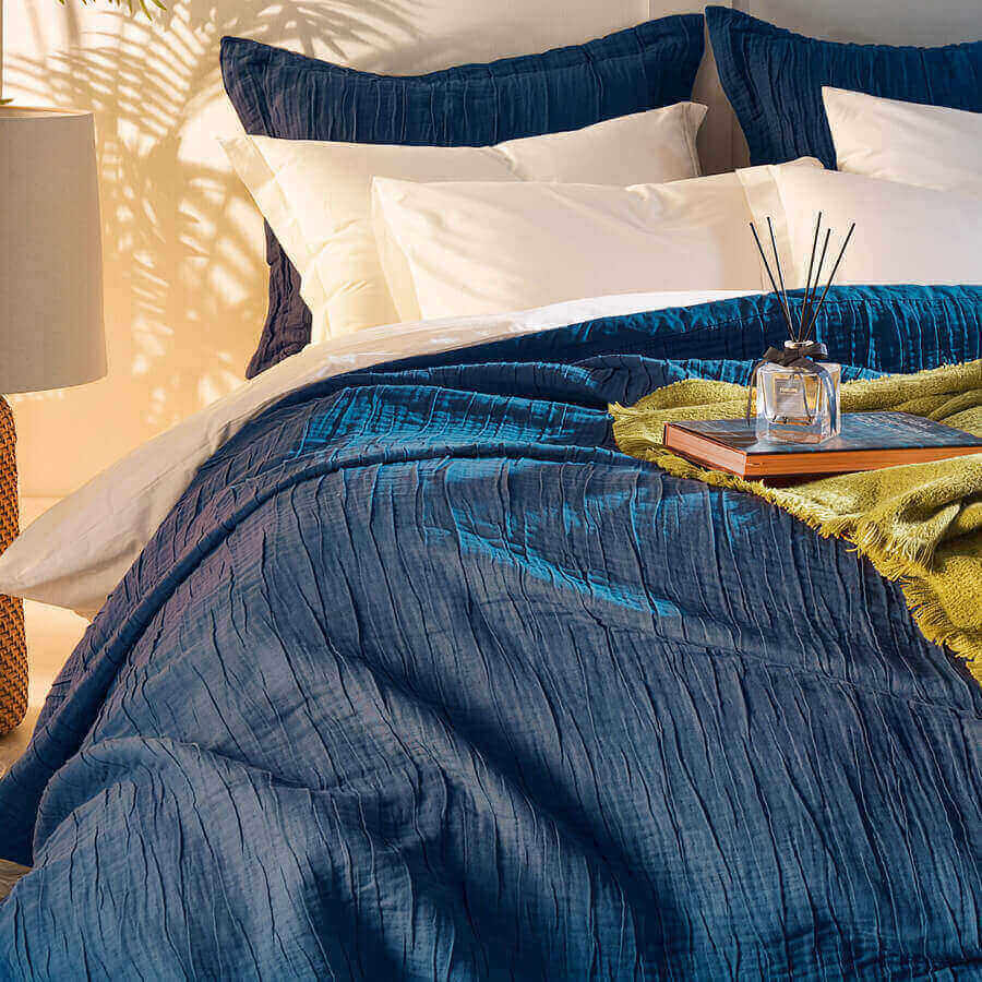 alice yatak ortusu petrol 240x250 penelope bedroom
