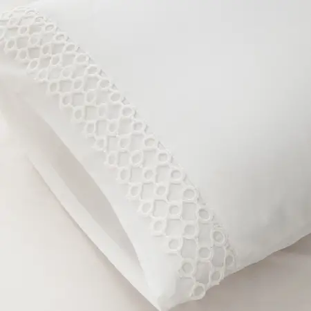 %100 Pamuk Saten Kumaş Nevresim Seti 240x220 cm Beyaz - Manuela Serisi - 3