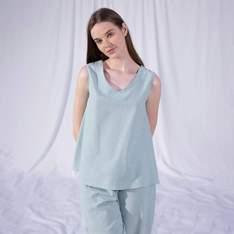 %100 Keten V Yaka Kolsuz Bluz Mint L-XL - Serli Keçoğlu Koleksiyonu - 